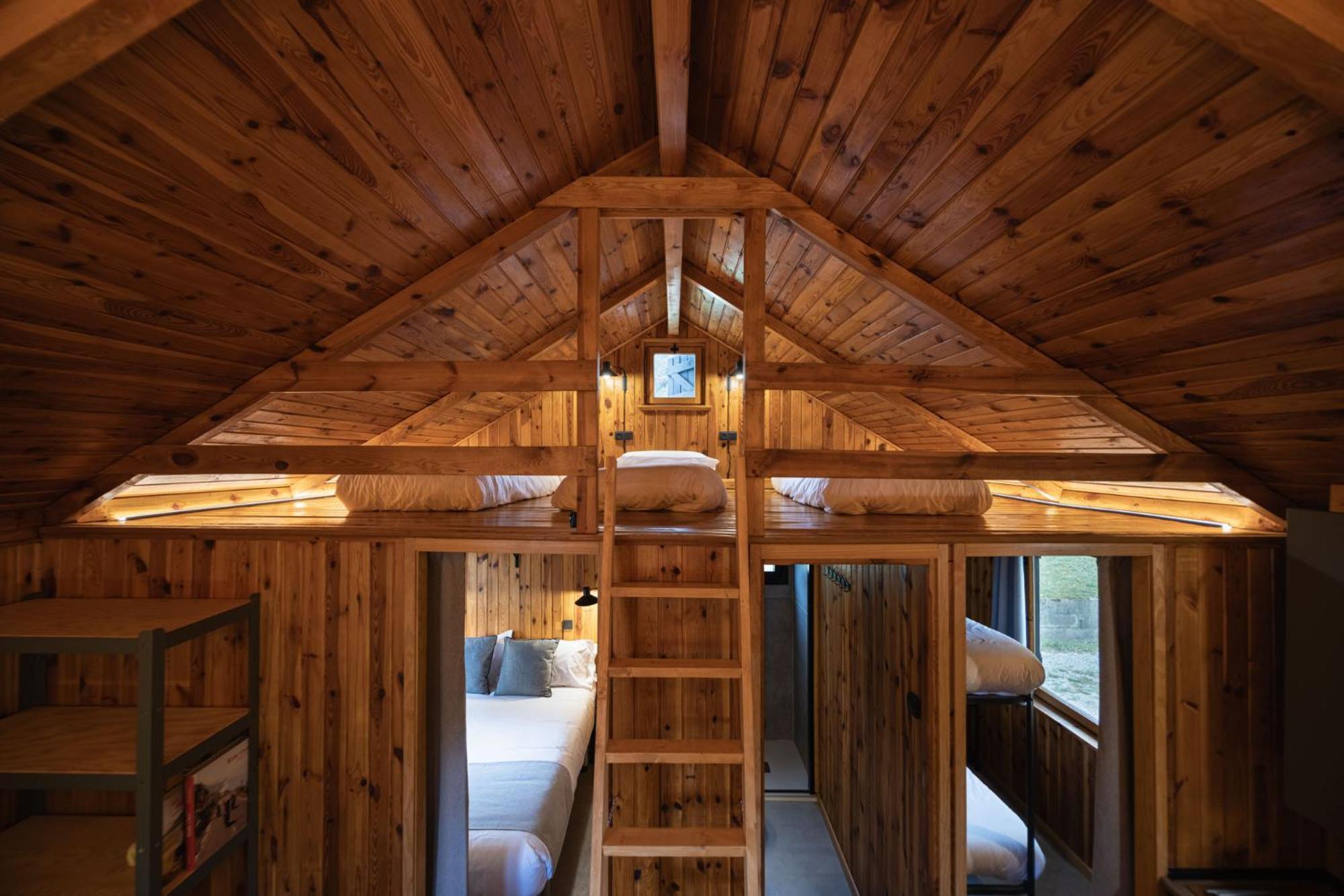 Basecamps Cerdanya Hotel Caixans Kamer foto